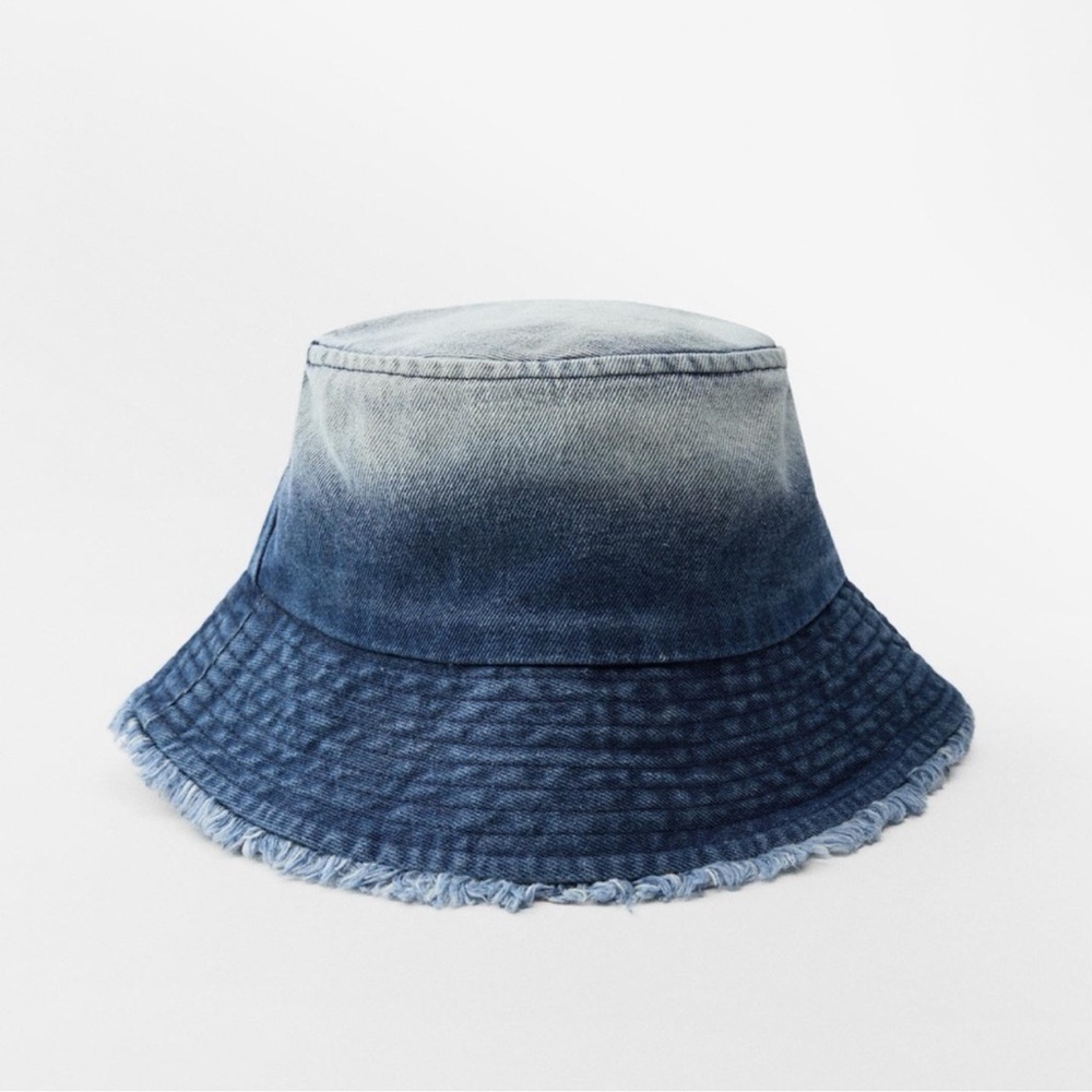 ZARA OMBRÉ DENIM BUCKET HAT NWT